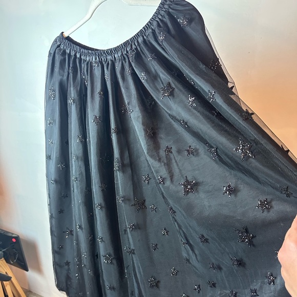 Lirika Matoshi Black Stars in Her Eyes A-Line Skirt - Picture 11 of 15